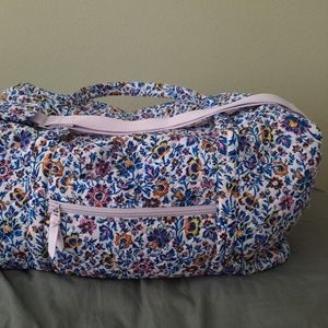 Vera Bradley Cloud Vine Muti